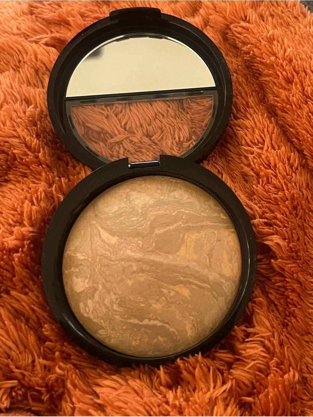 NIB Laura Geller Baked Balance-N-Brighten Color Correcting Foundation
